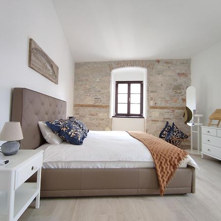 Apartvilla Castropola Ngoại thất bức ảnh