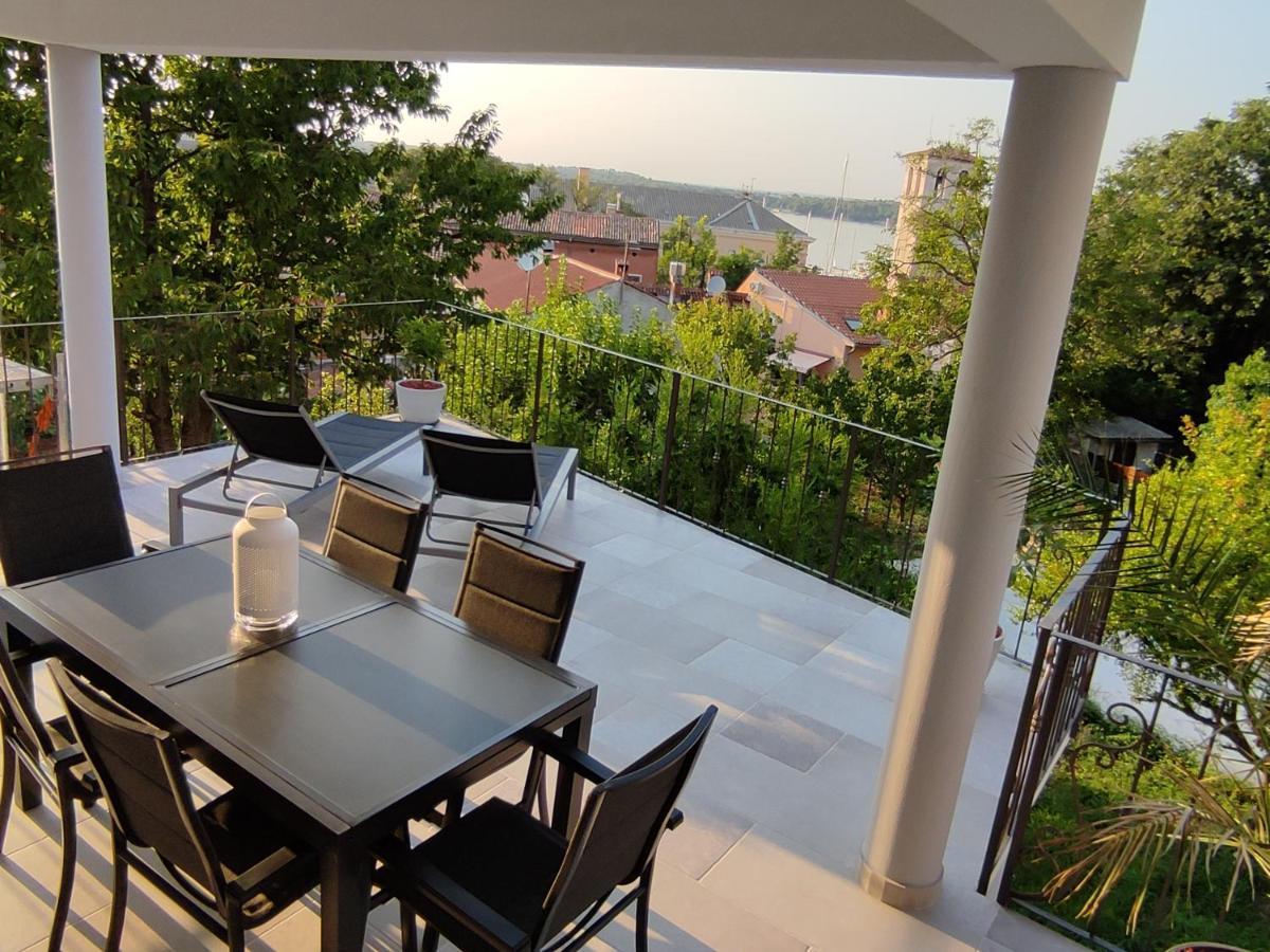 Apartvilla Castropola Ngoại thất bức ảnh