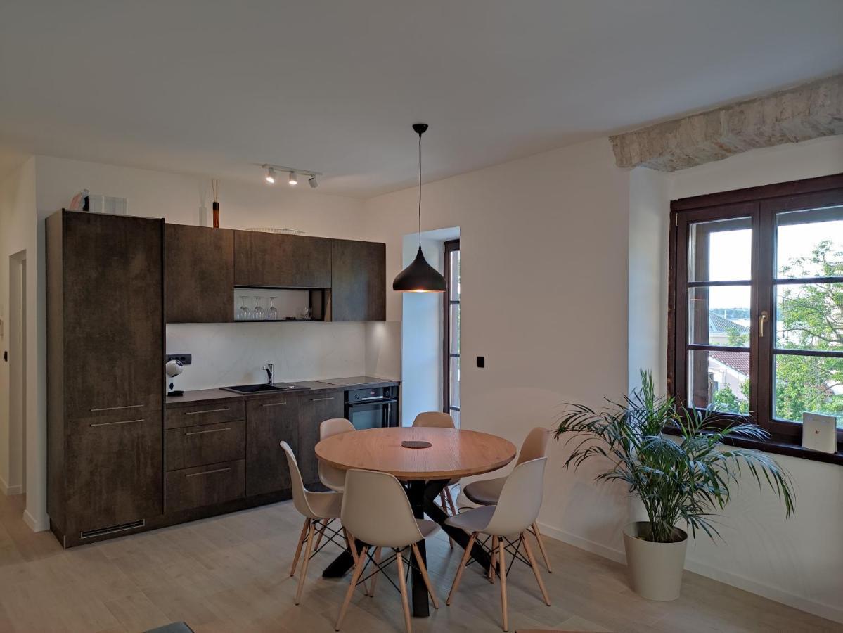 Apartvilla Castropola Ngoại thất bức ảnh
