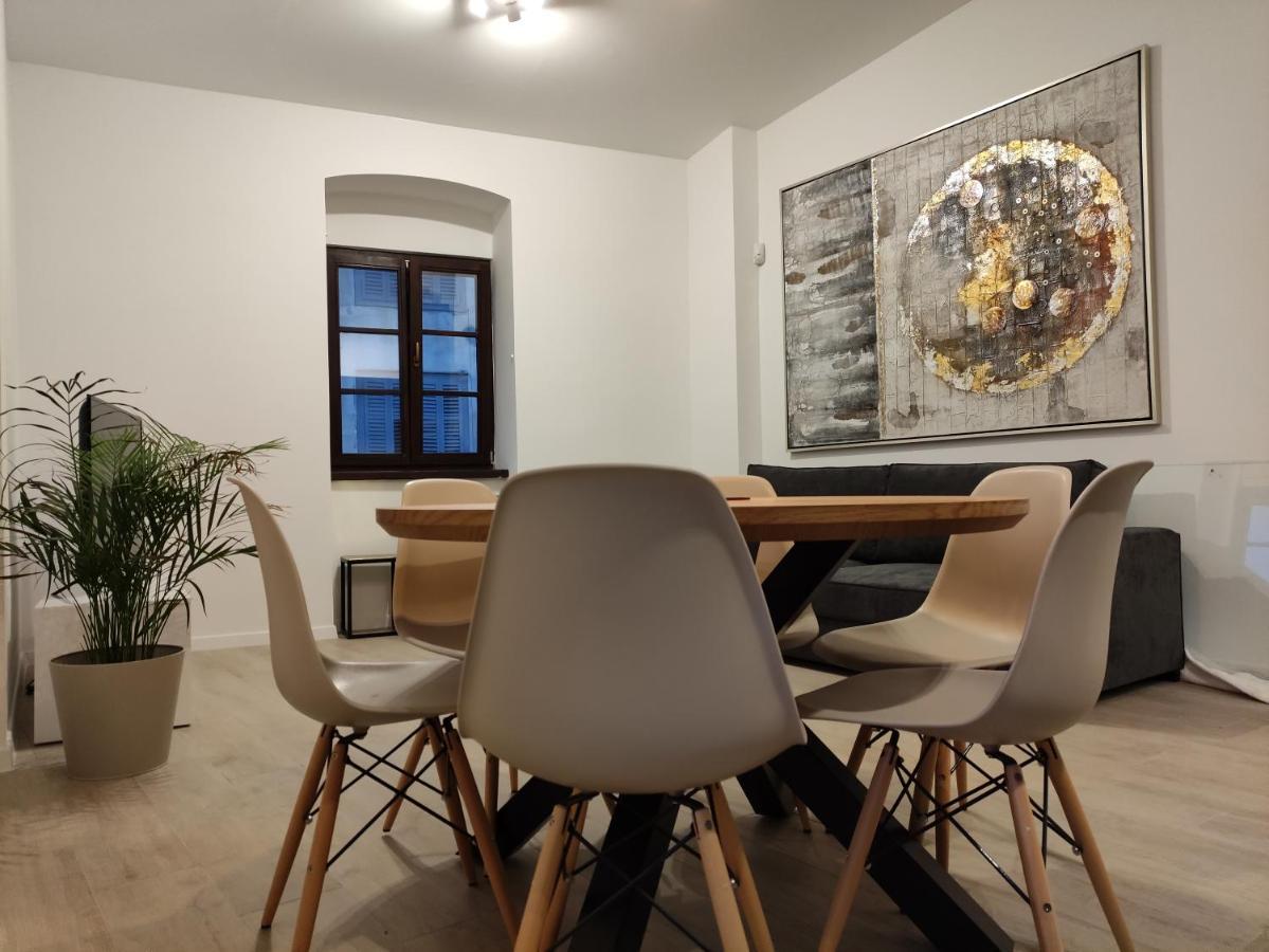 Apartvilla Castropola Ngoại thất bức ảnh