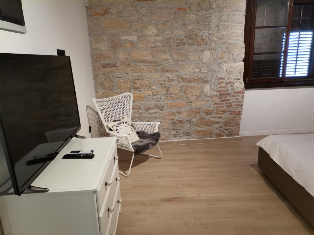 Apartvilla Castropola Ngoại thất bức ảnh