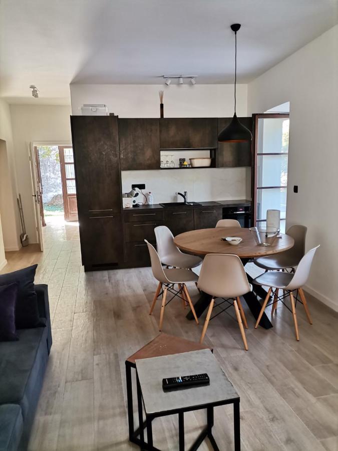 Apartvilla Castropola Ngoại thất bức ảnh