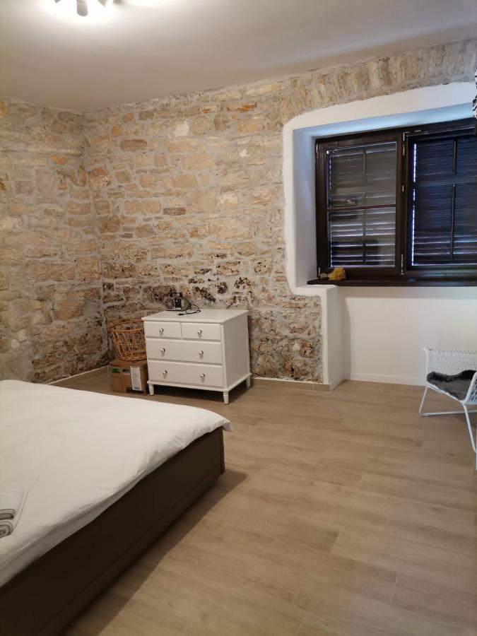 Apartvilla Castropola Ngoại thất bức ảnh