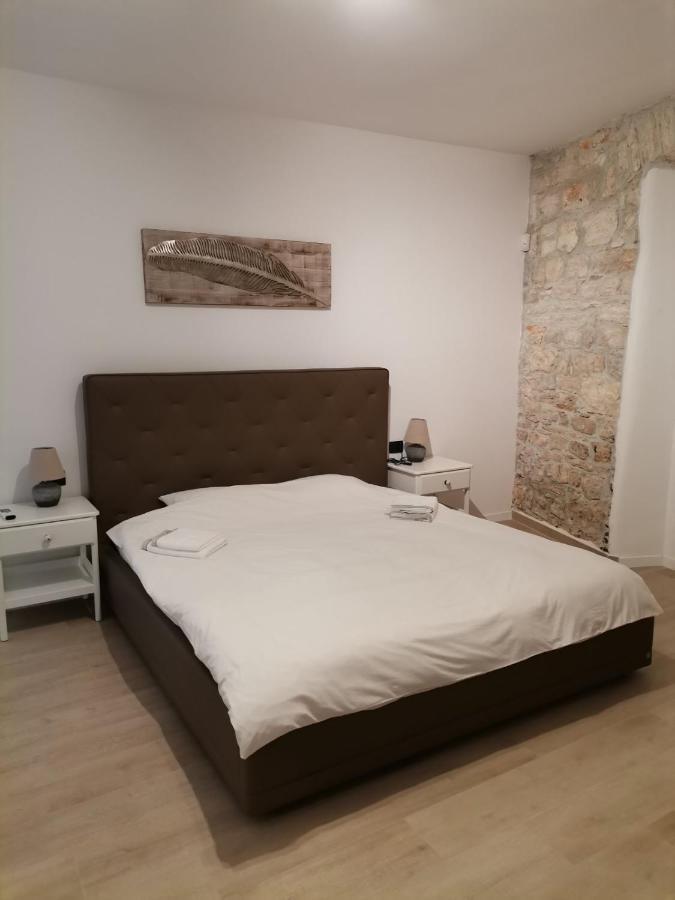 Apartvilla Castropola Ngoại thất bức ảnh